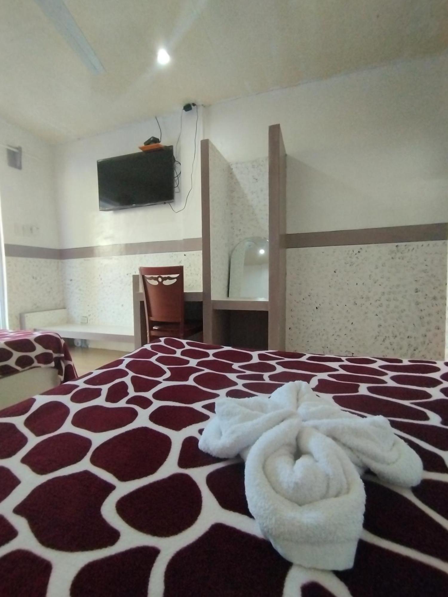 Chibel Summer Riverside 3* El Nido