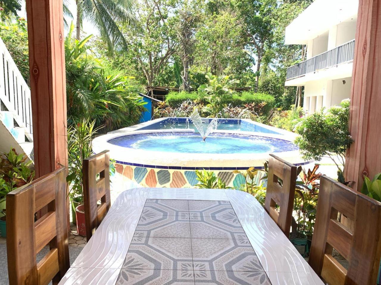Chibel Summer Riverside Hotel El Nido