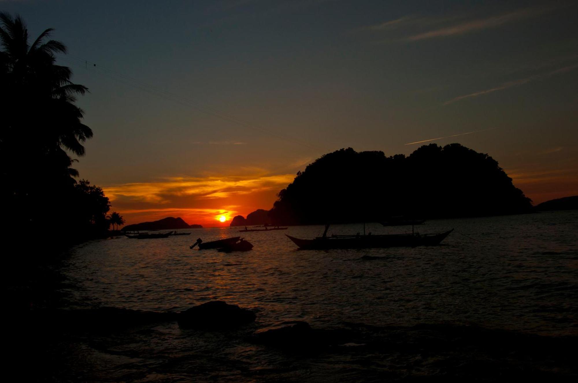 Orange Pearl Beach 2* El Nido