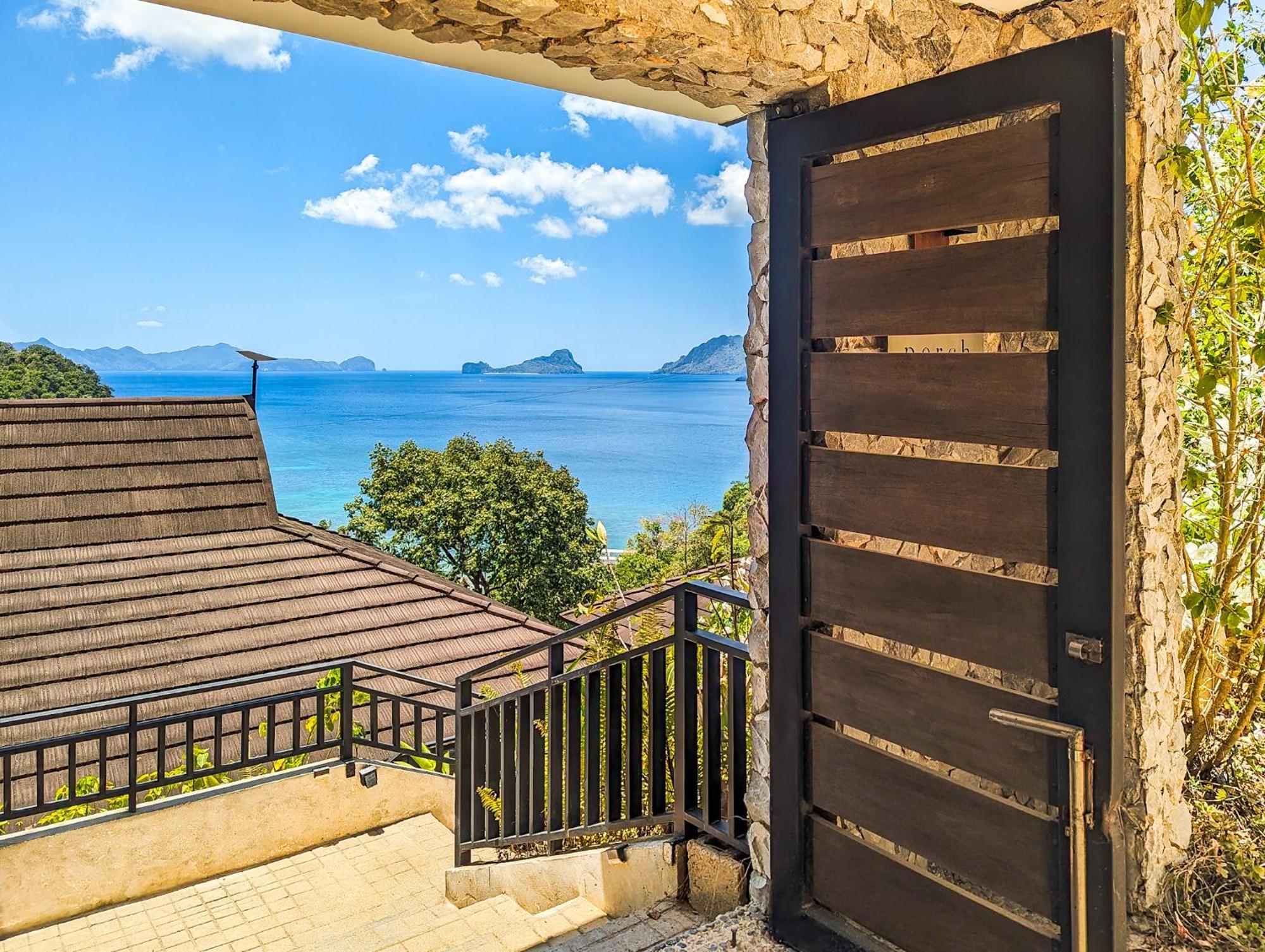 Villa Perch El Nido's Seaview Overlooking Marimegmeg