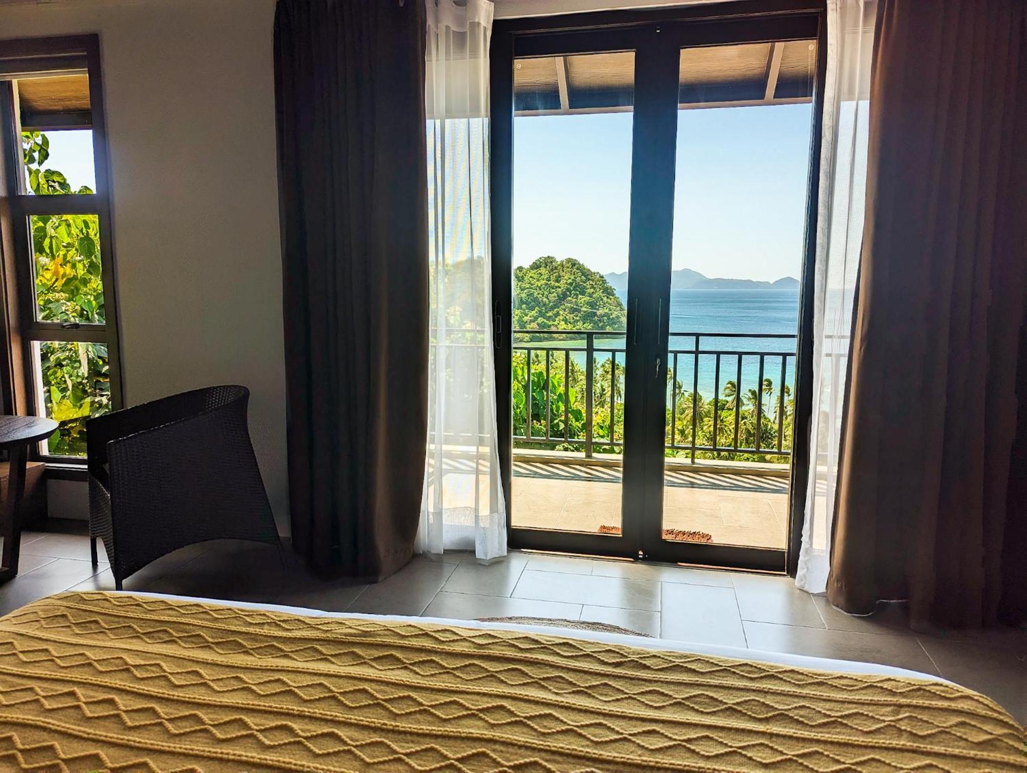 Perch El Nido's Seaview Overlooking Marimegmeg Villa *