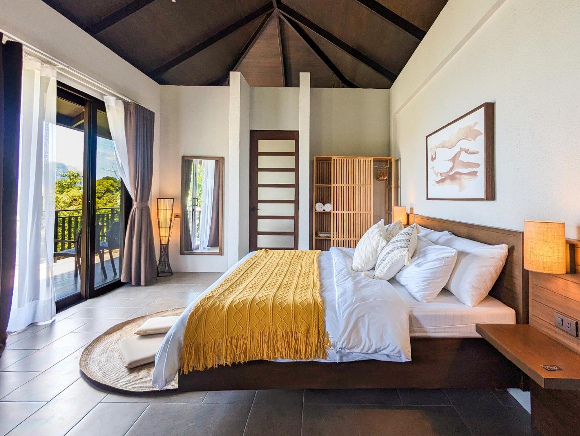 Villa Perch El Nido's Seaview Overlooking Marimegmeg