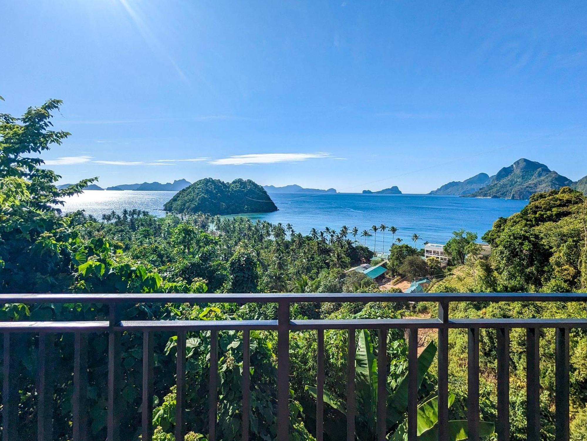 Perch El Nido's Seaview Overlooking Marimegmeg Villa