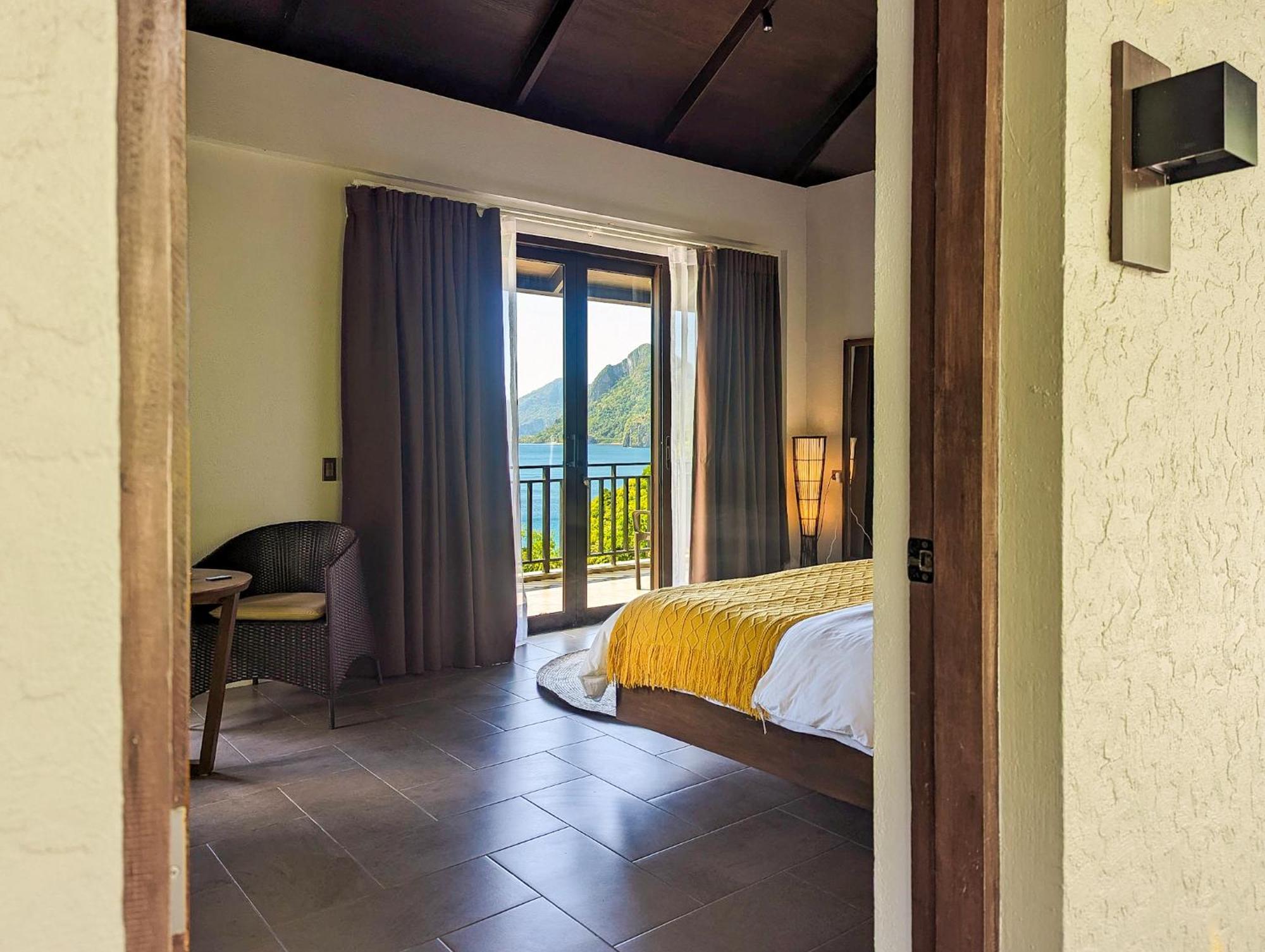 Perch El Nido's Seaview Overlooking Marimegmeg Villa