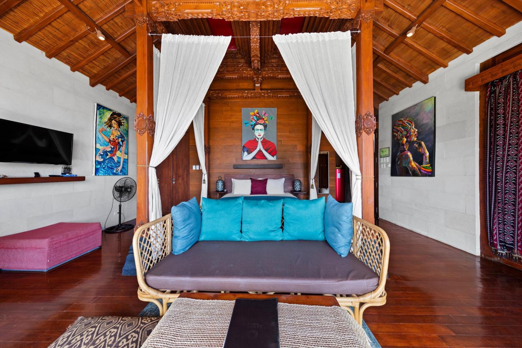 Villa Karuna *