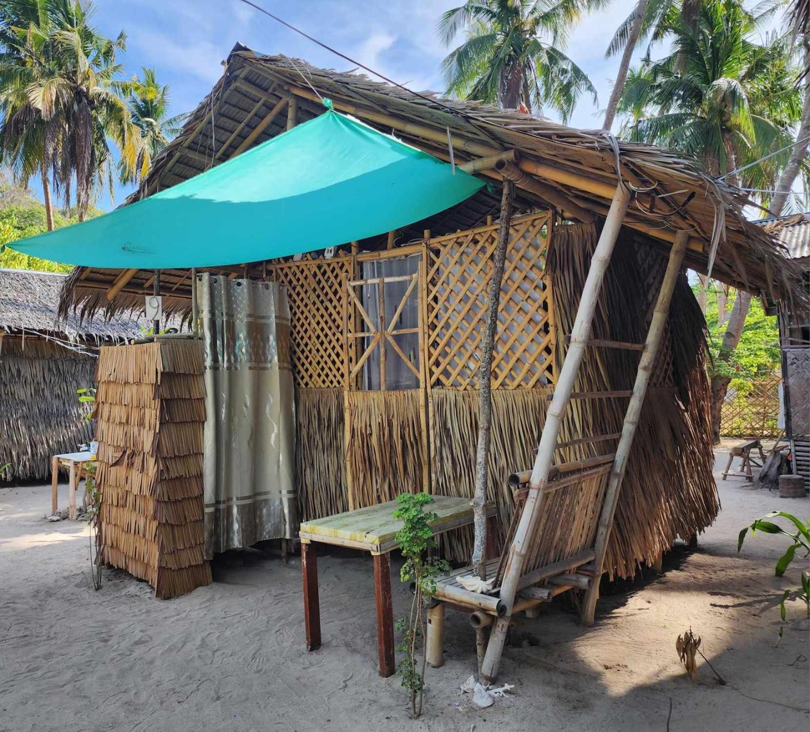 Bice Camp Darocotan * El Nido