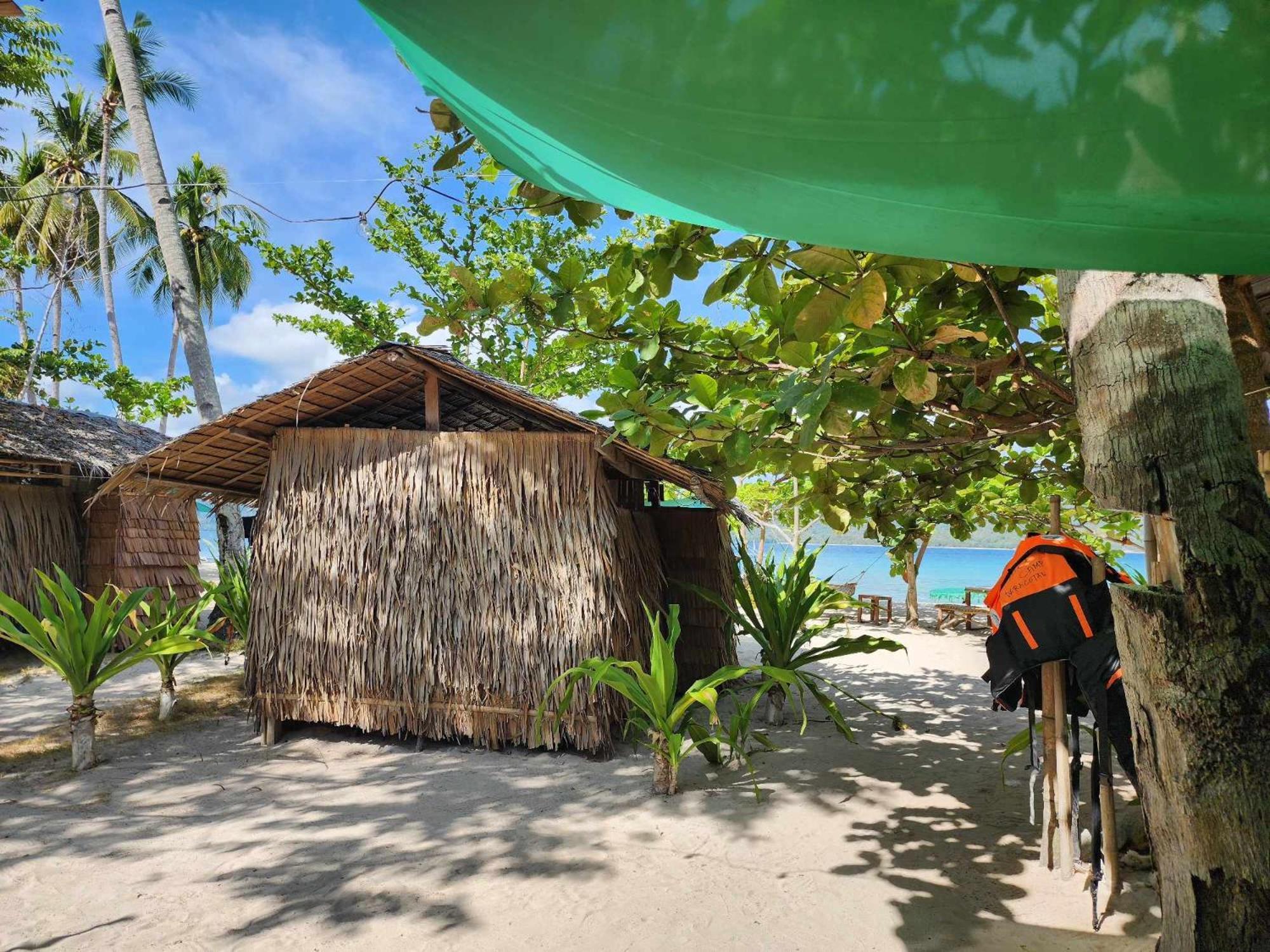 Bice Camp Darocotan * El Nido