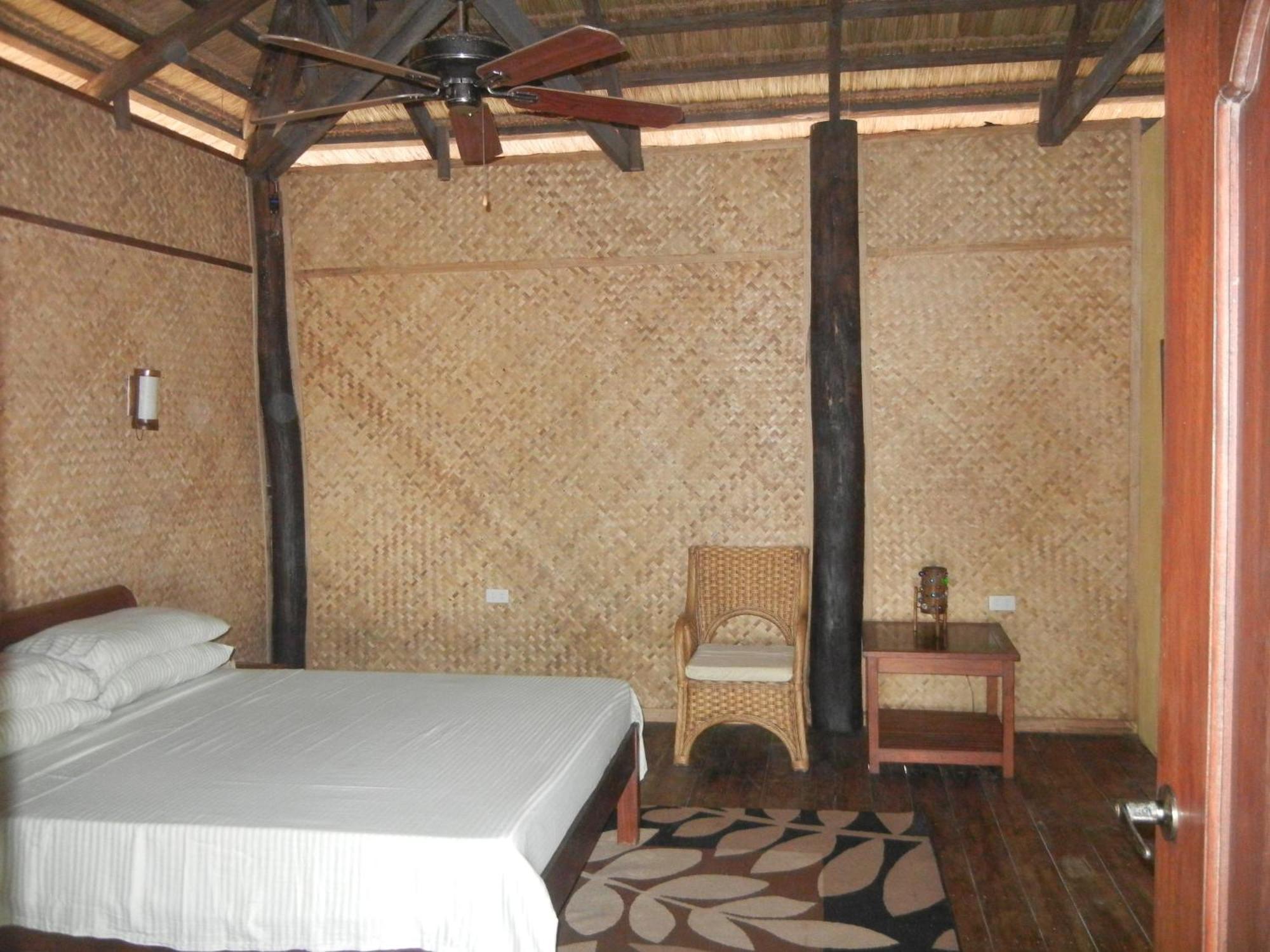 Playa Encantada Resort