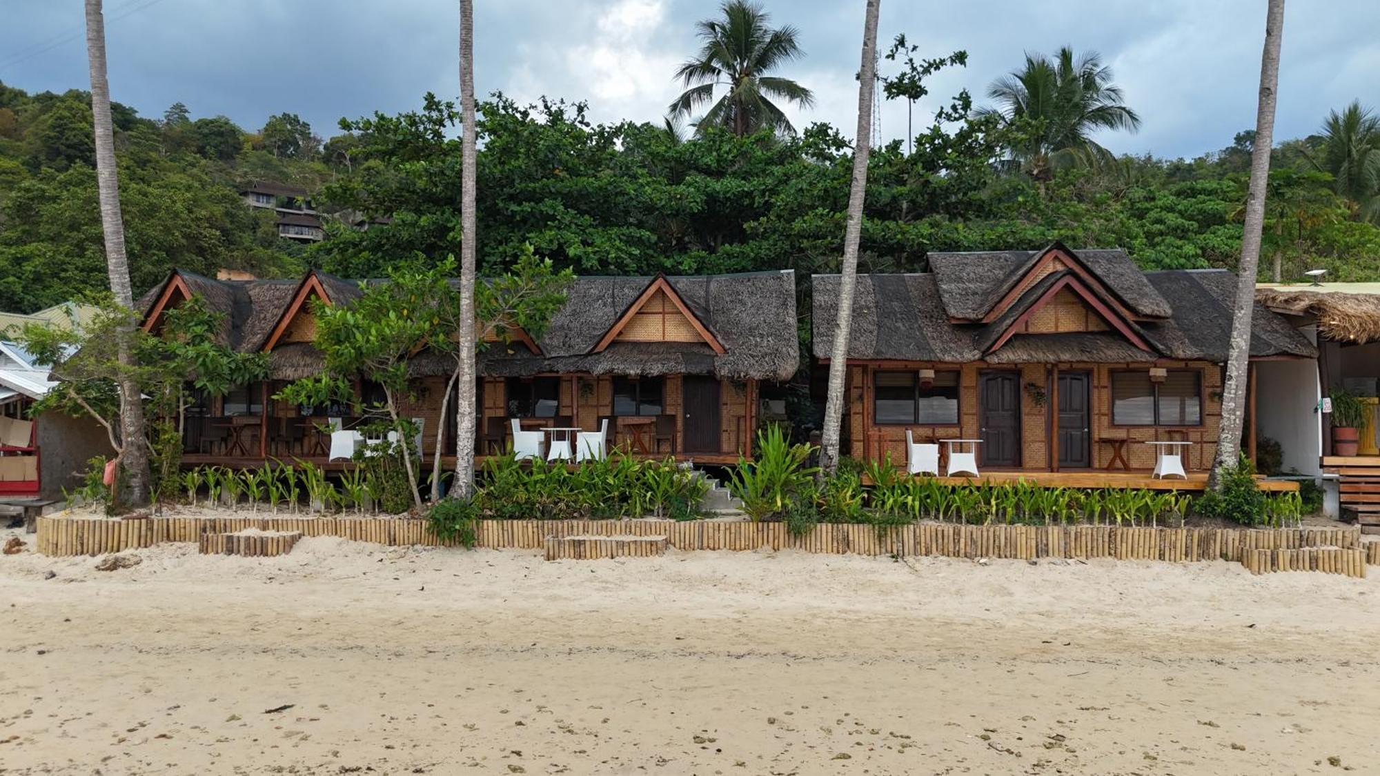 Huts *