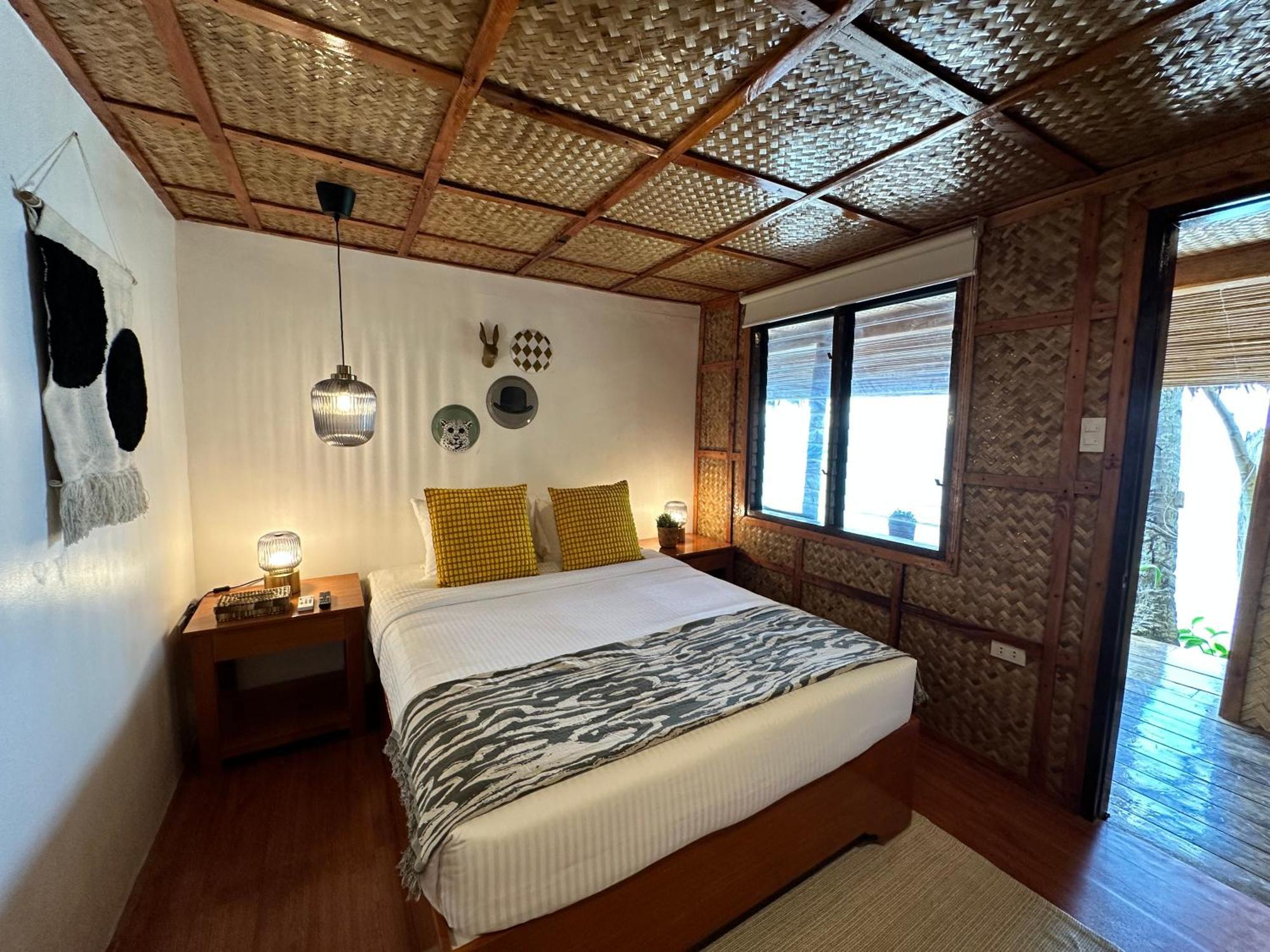 Huts * El Nido