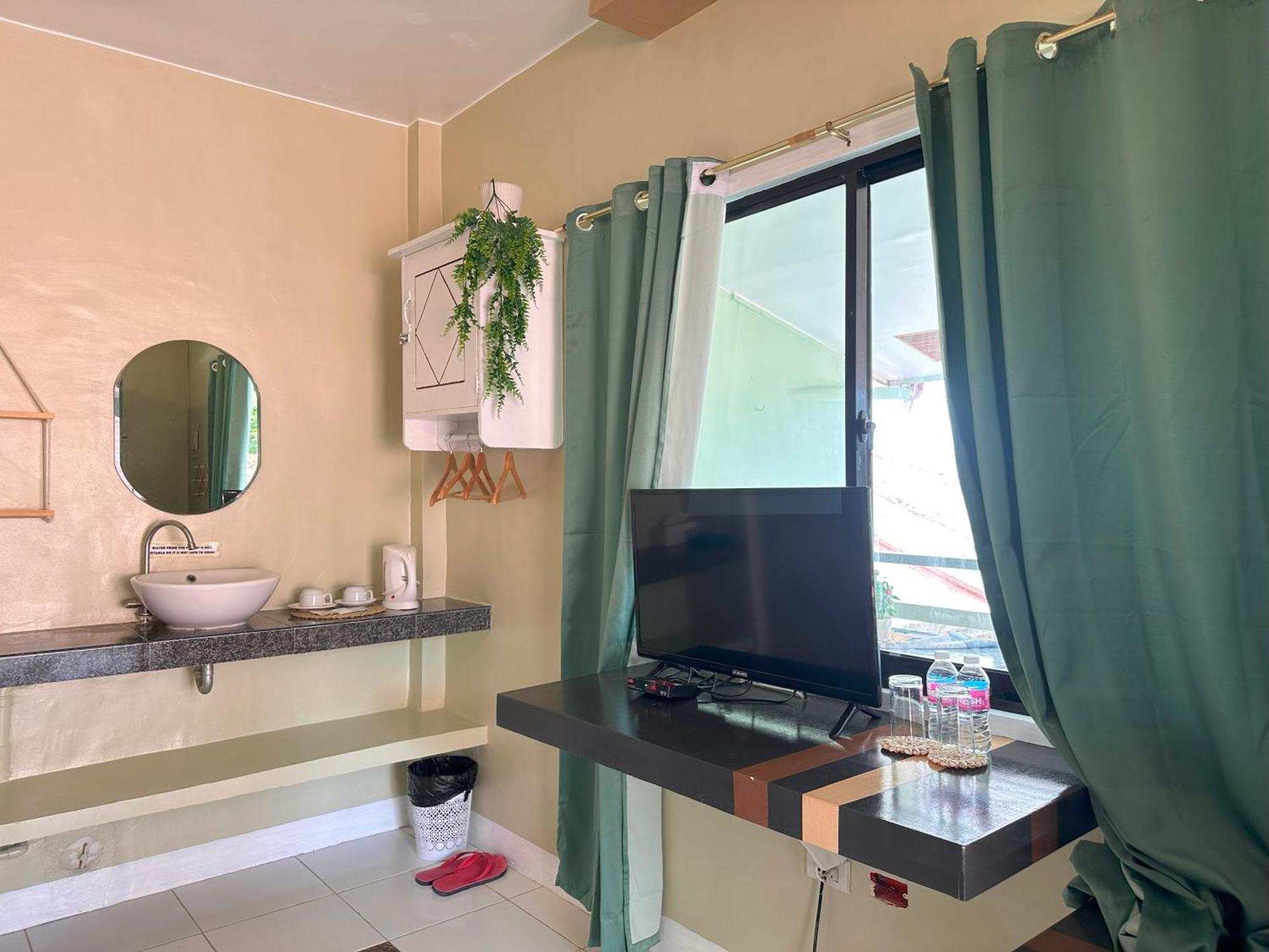 Panari Bed & Breakfast *