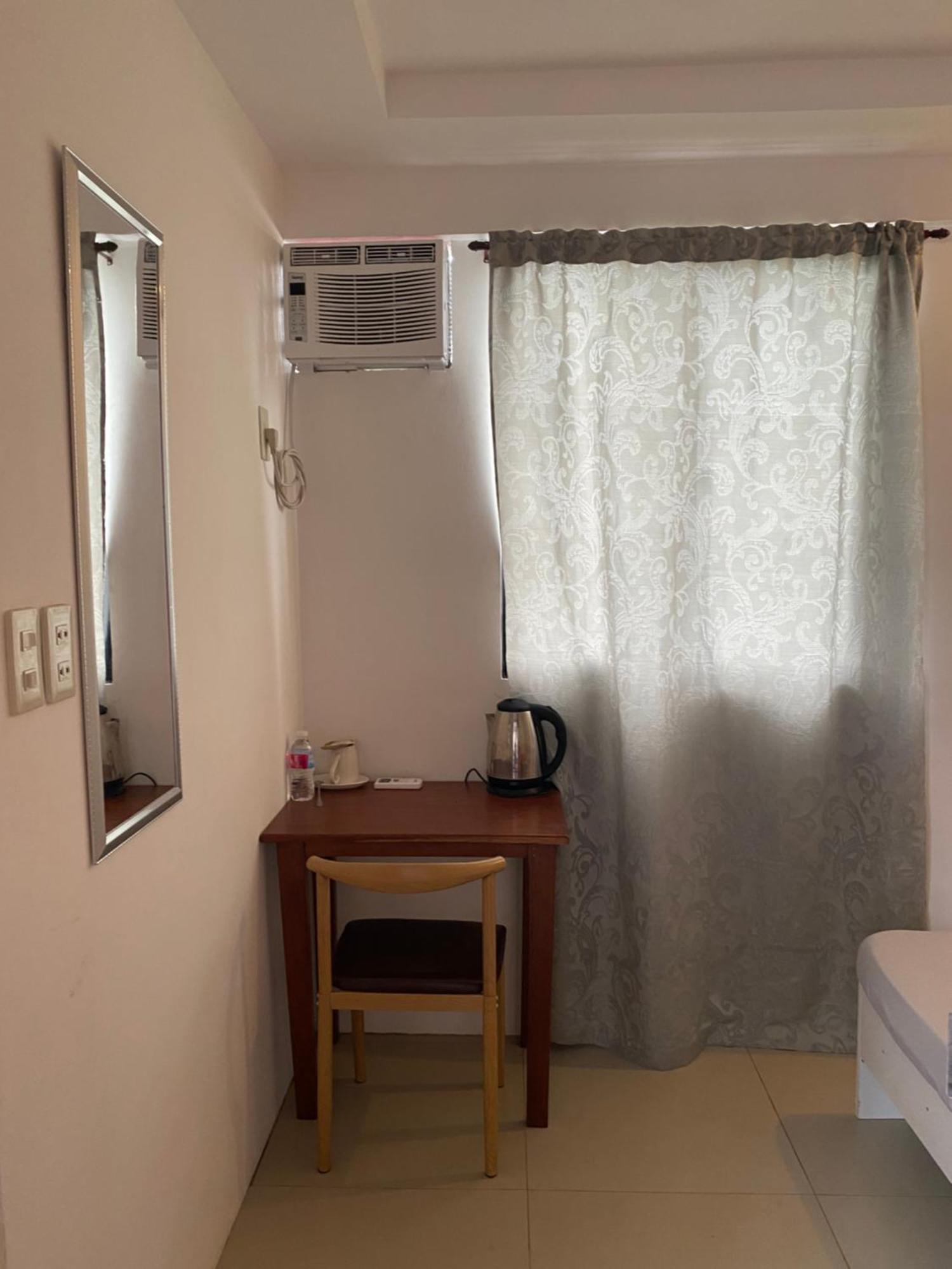 bahay-panuluyan Raje *