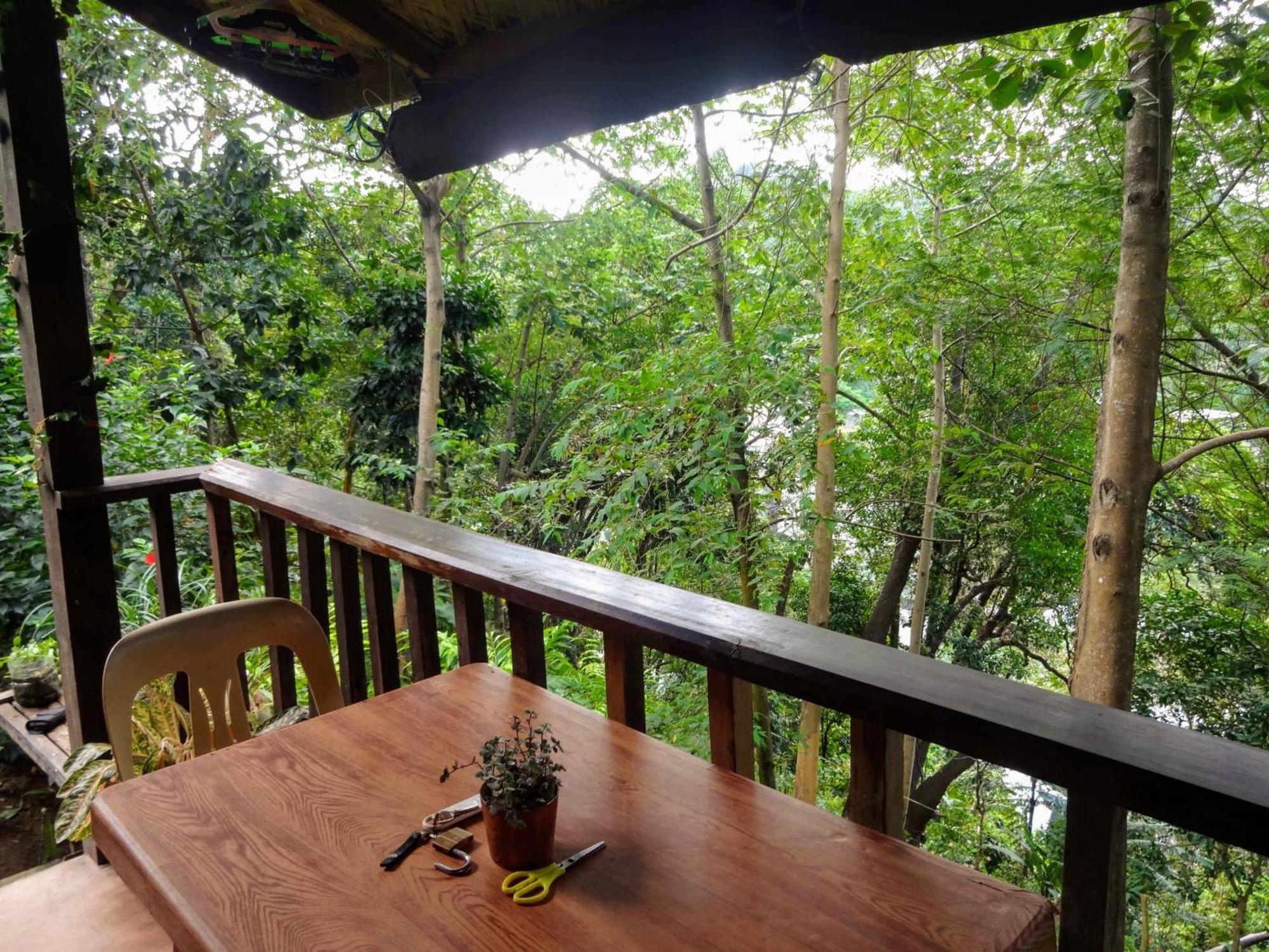 Campeggio Camp Talusi Hilltop Overlooking El Nido