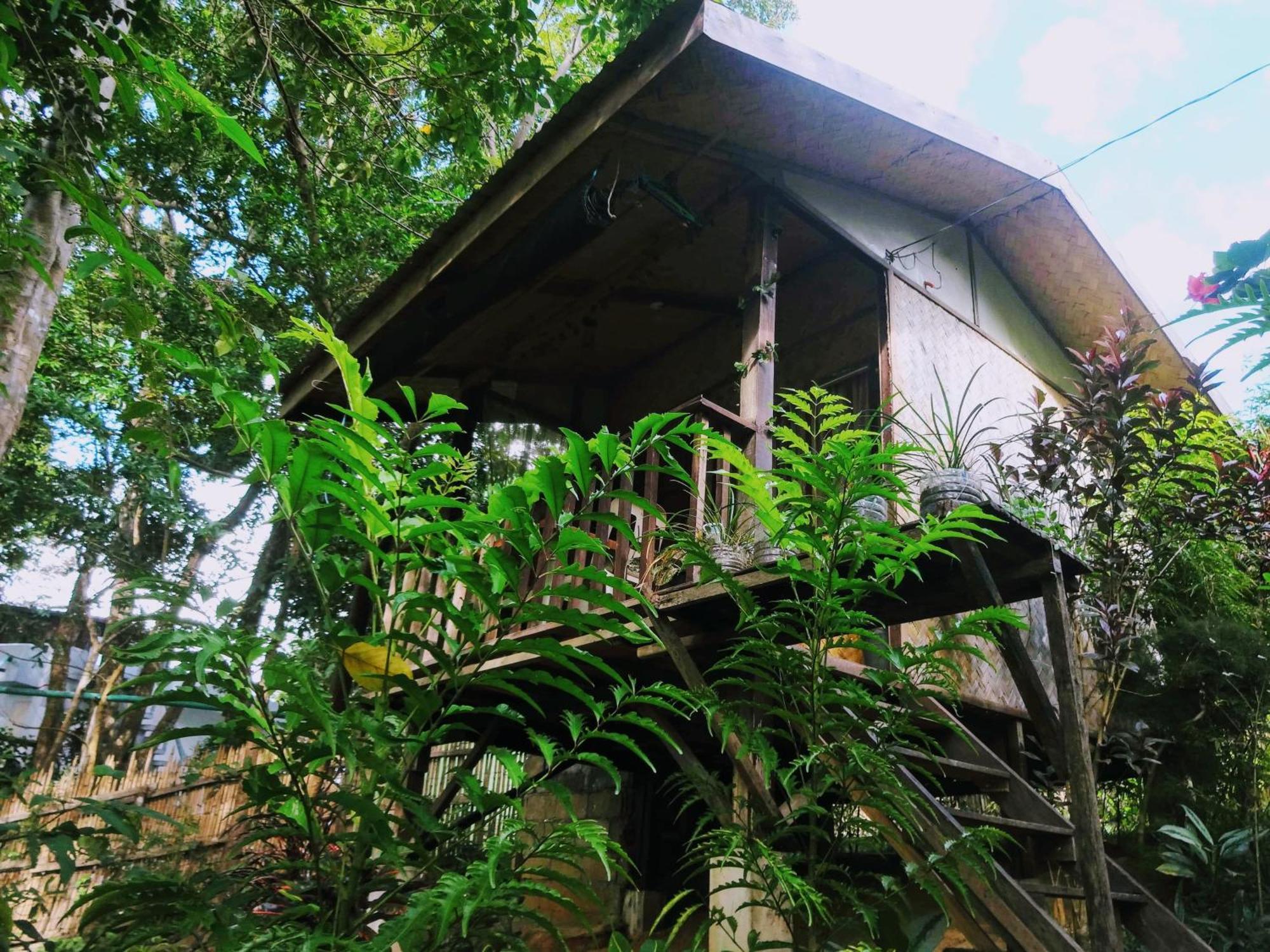 Campeggio Camp Talusi Hilltop Overlooking El Nido