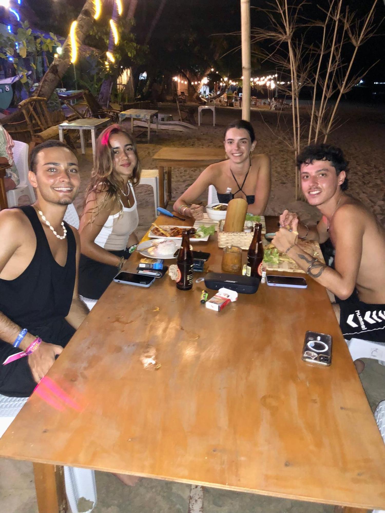 Zhaya's & Inn