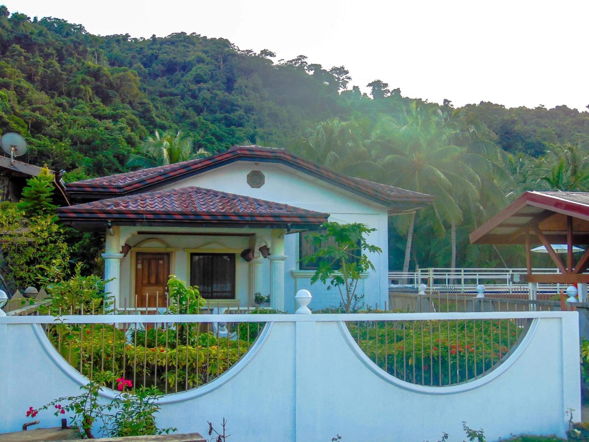 Resort Pangulatan El Nido