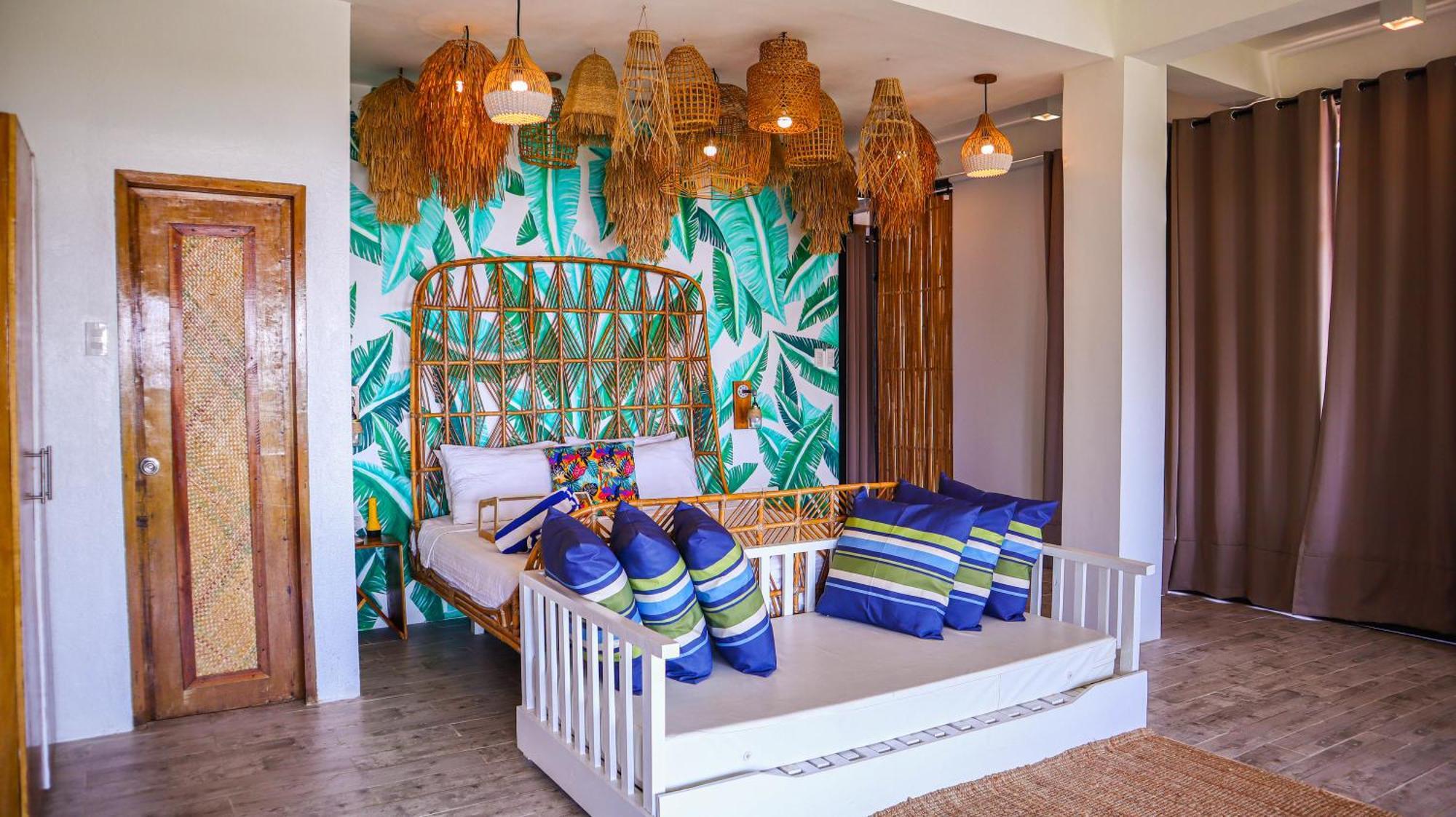 Hotel Suites By Eco Hotels