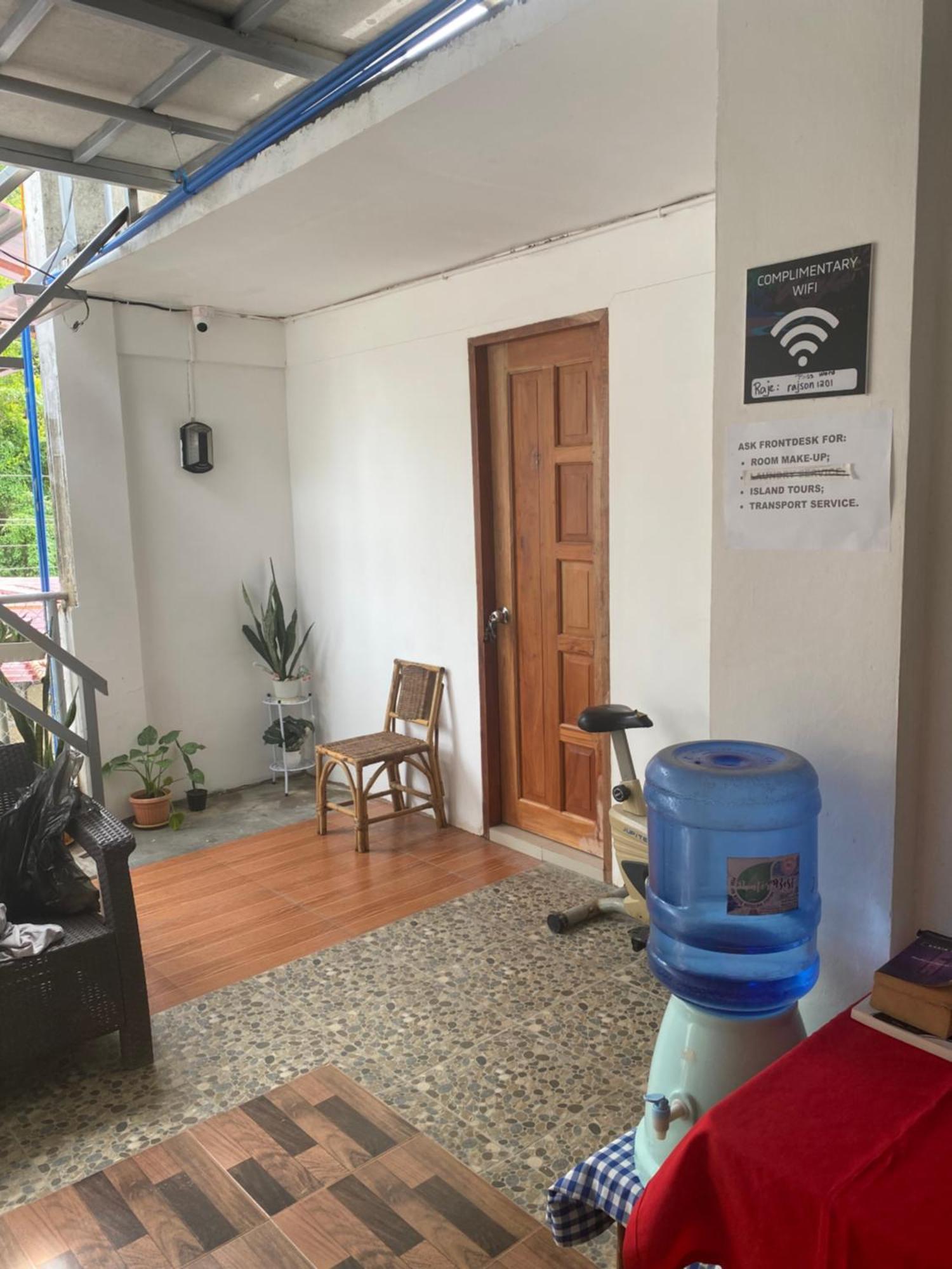 bahay-panuluyan Raje