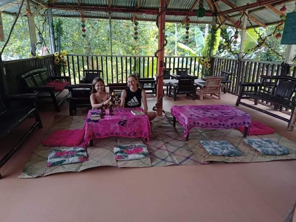 Sun Valley Backpackers *