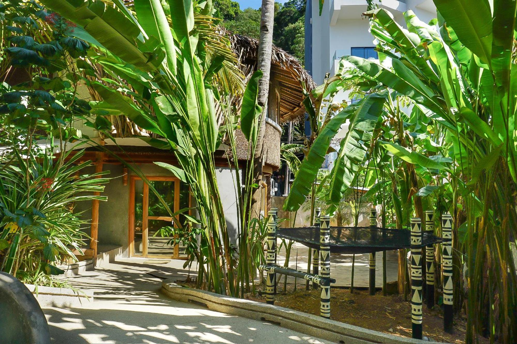 Terra Sancta Boutique Resort El Nido