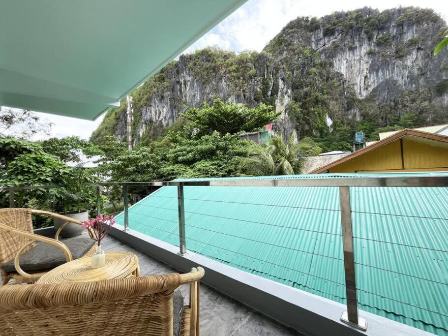 Serene Icaro In Downtown With Cliff View Villa *