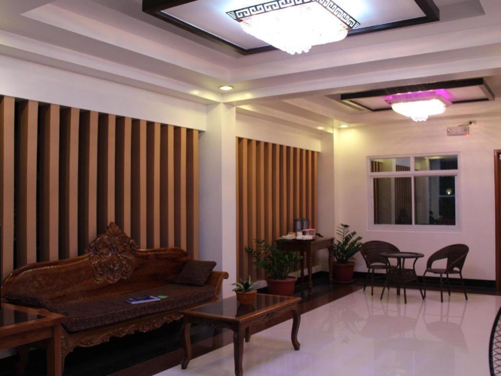 Citrine Travel Lodge *