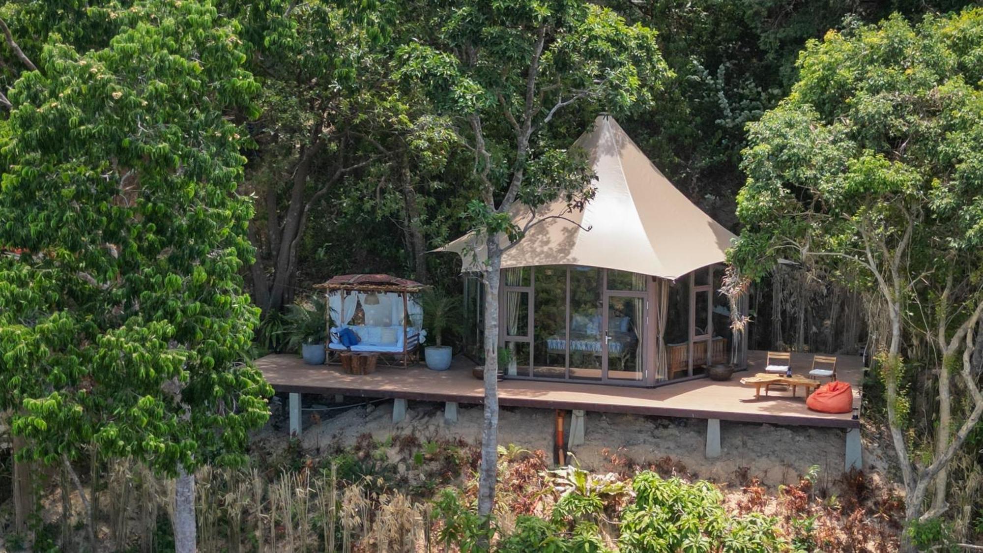 The Jungle -glamping At Karuna Glamping