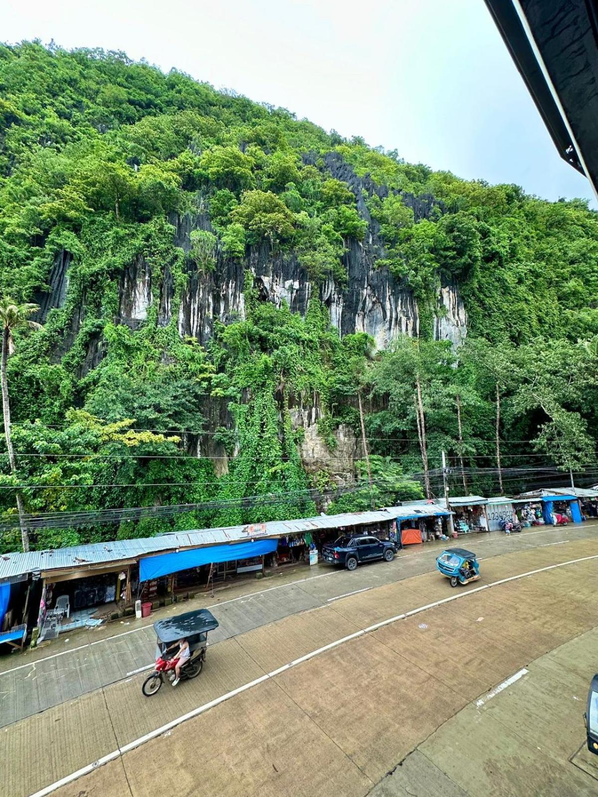 Mayad Hotel El Nido