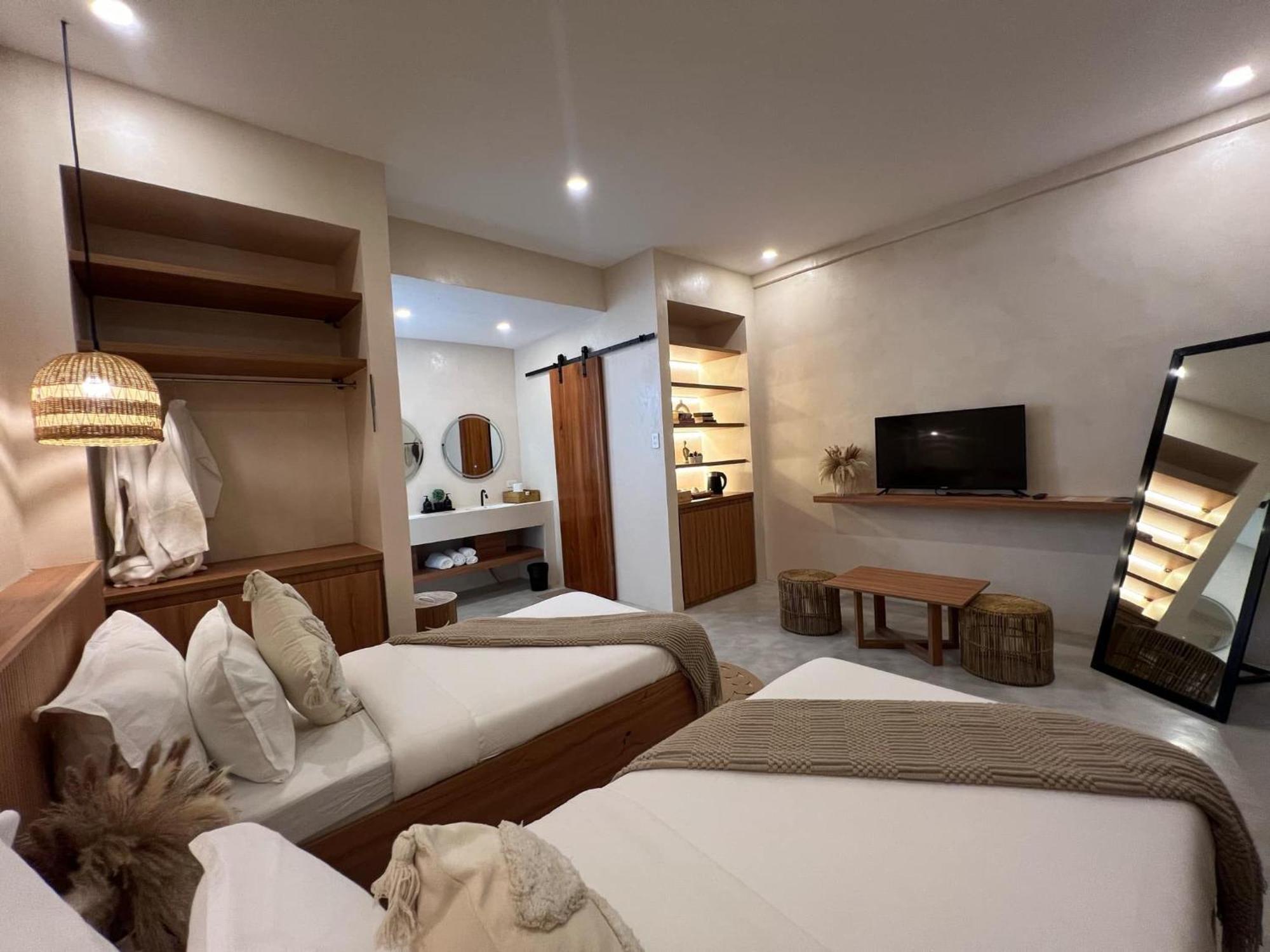 Lio Resort