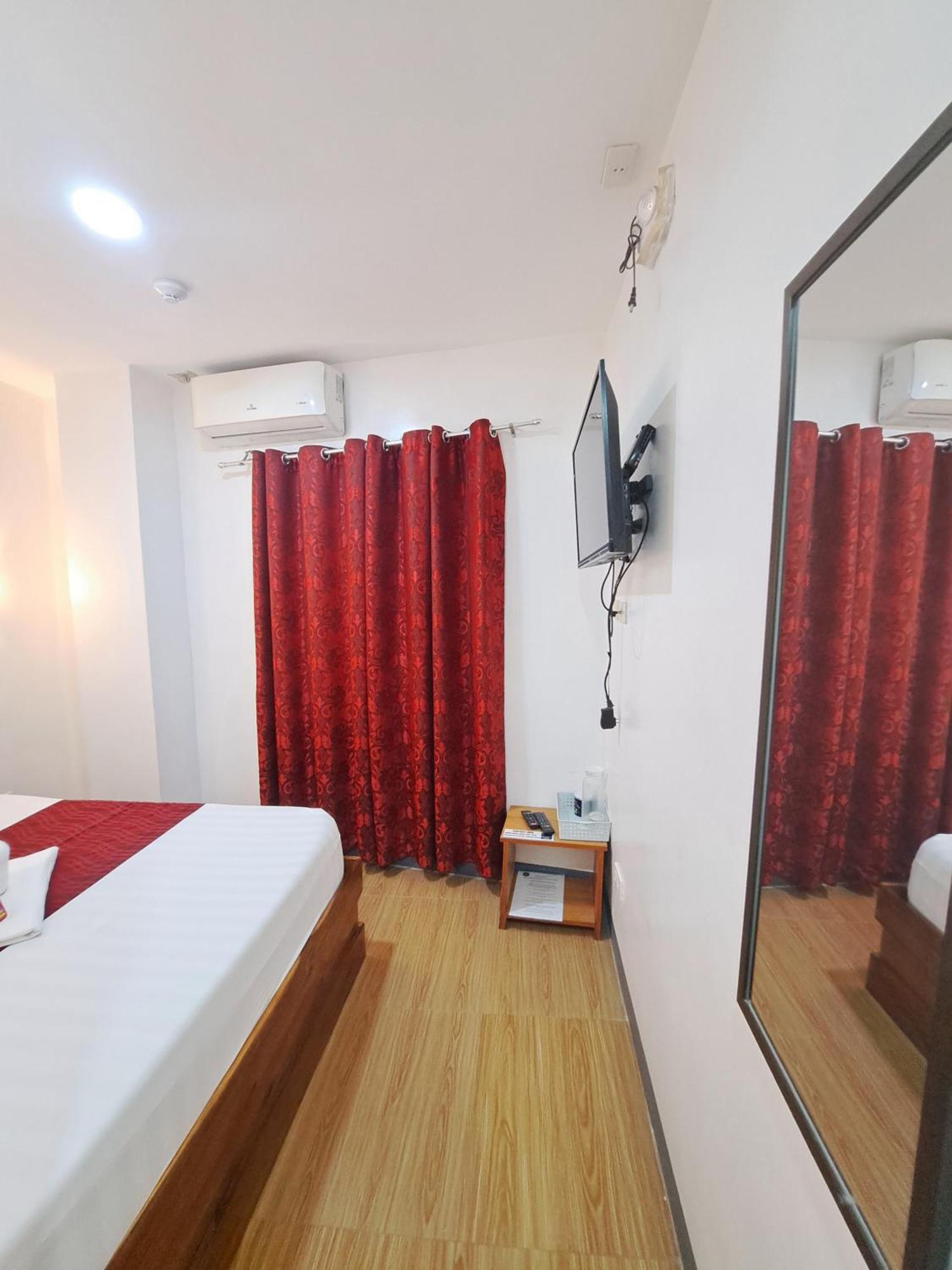 Virginia Hotel El Nido