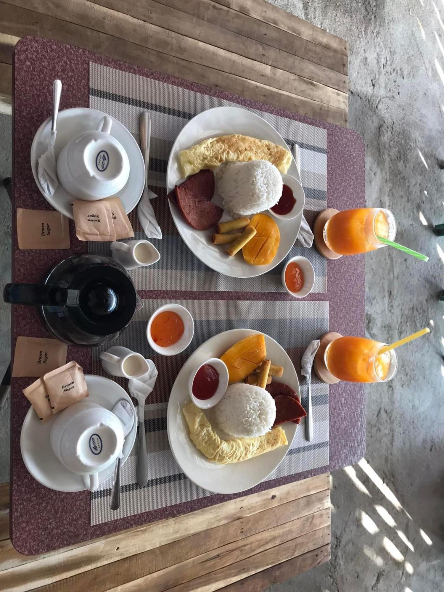 Elmo's Place El Nido