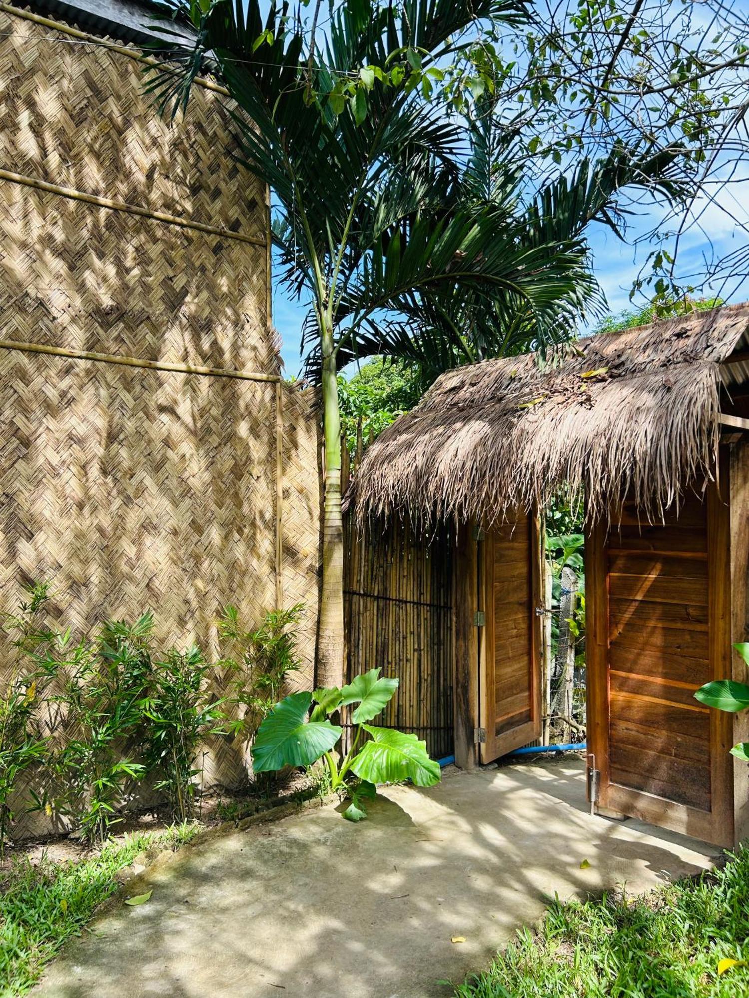 Lolas Hotel El Nido