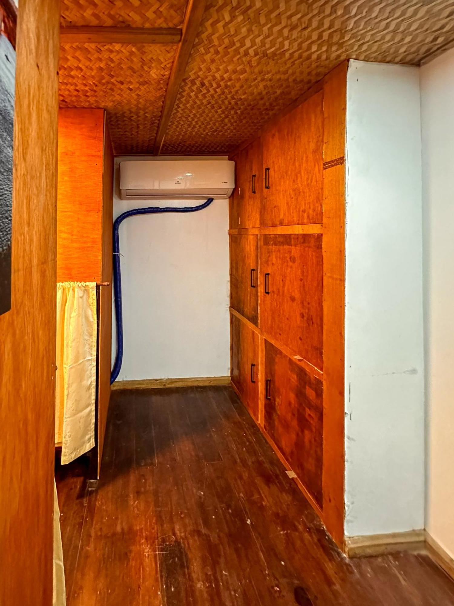 Hangout's Hostel El Nido