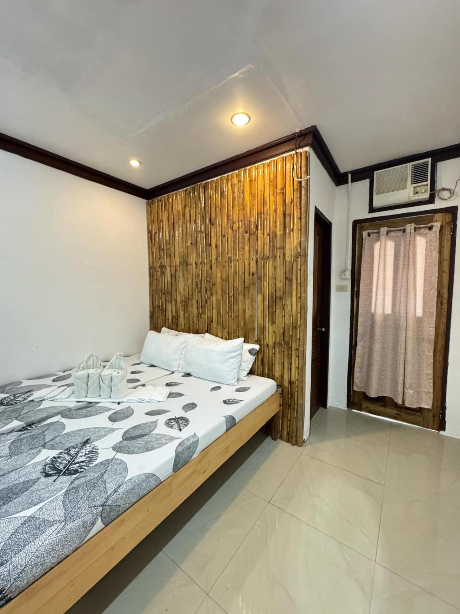 Lodge Aquaholik Traveler's