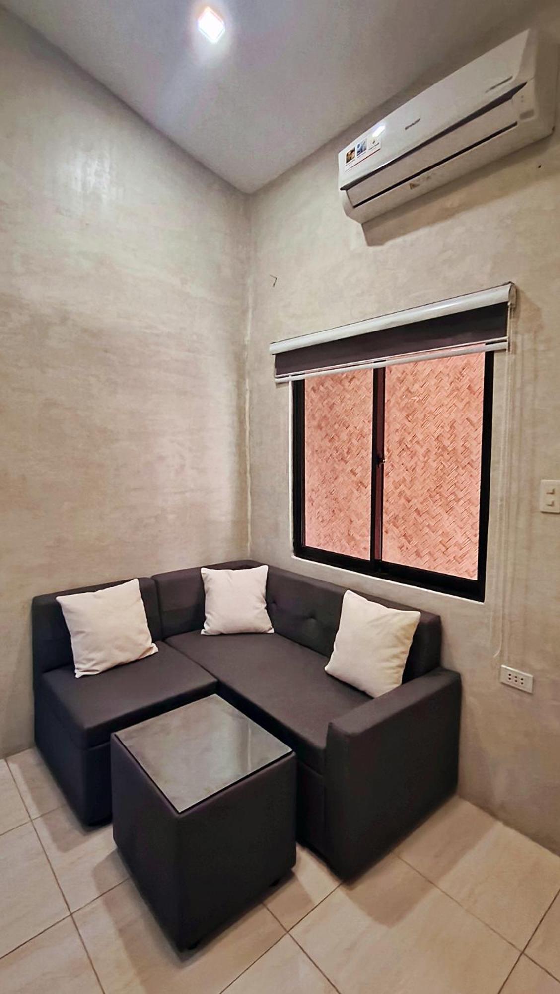 Apartment Lofts *