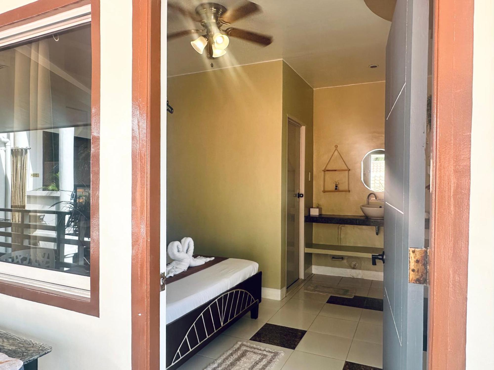 Panari Bed & Breakfast