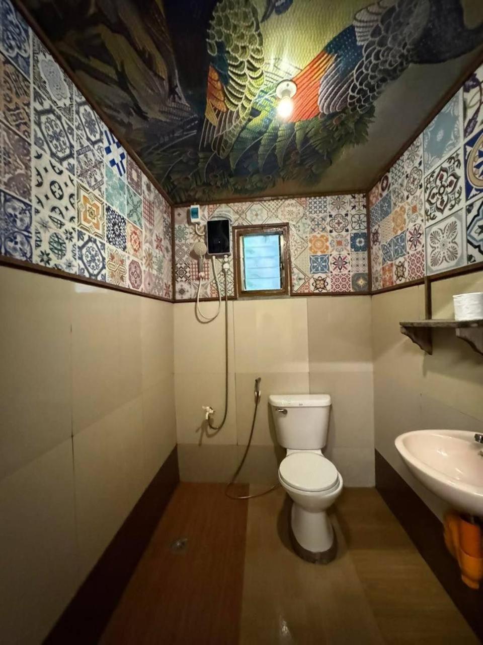 Lodge Aquaholik Traveler's *