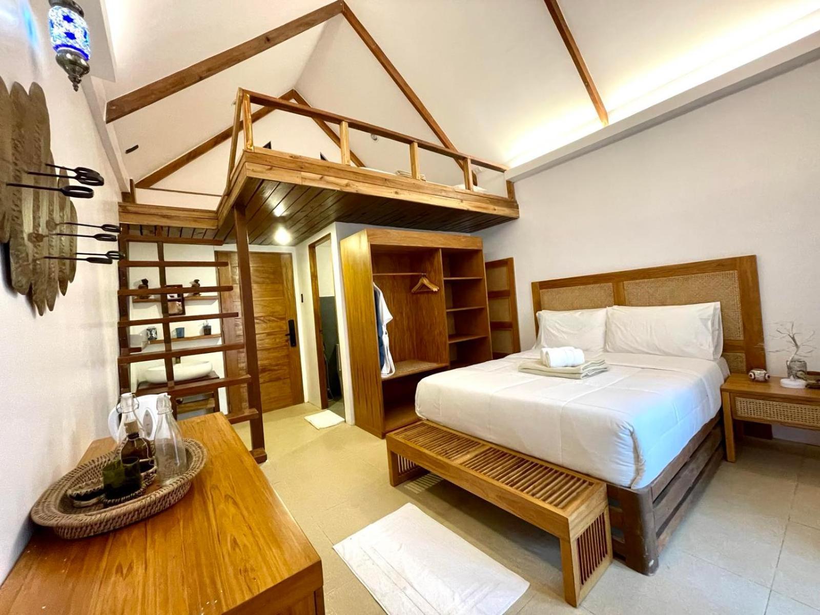 89 And By Hiverooms Resort *