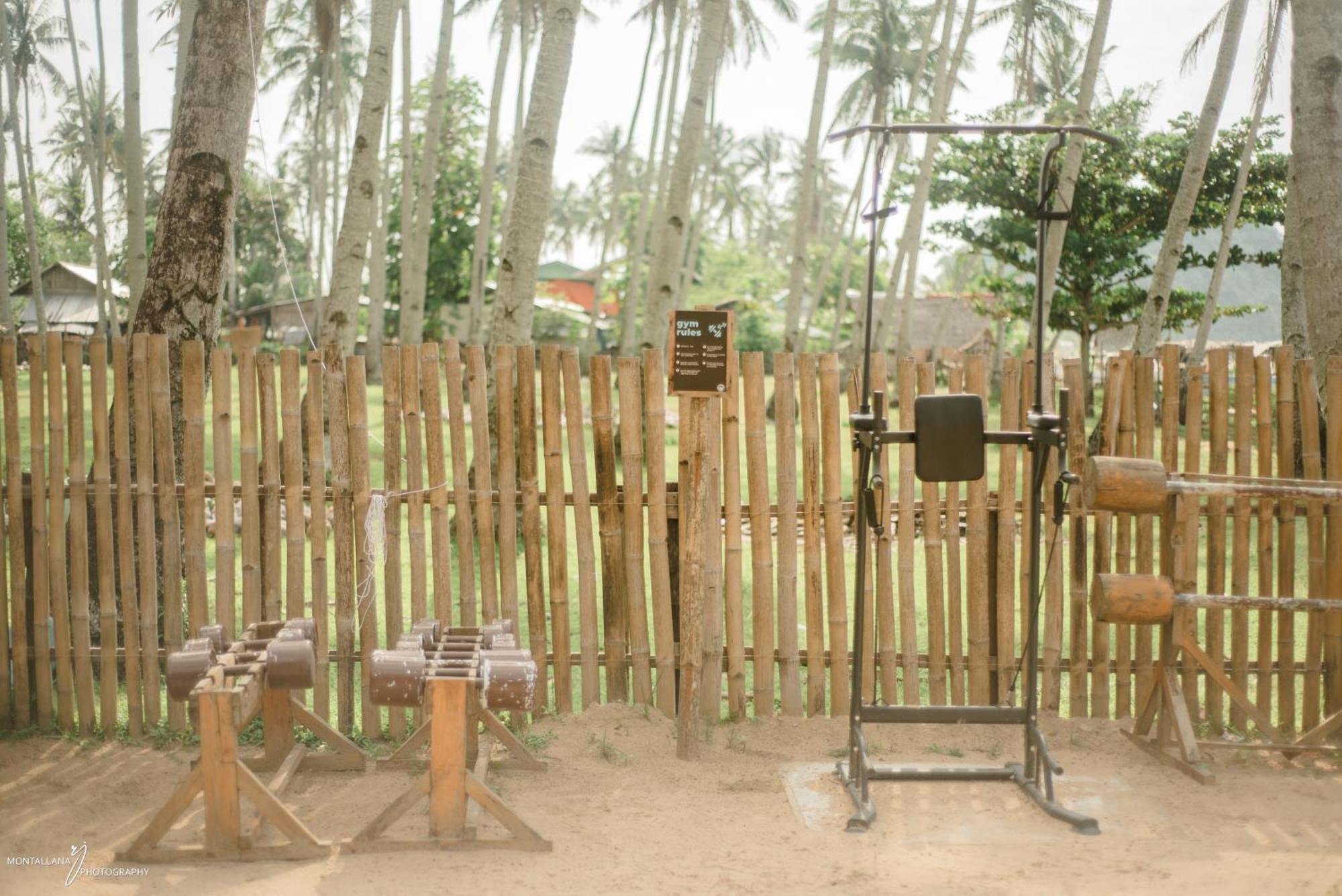 Hostel Mad Monkey Nacpan (adults Only) *