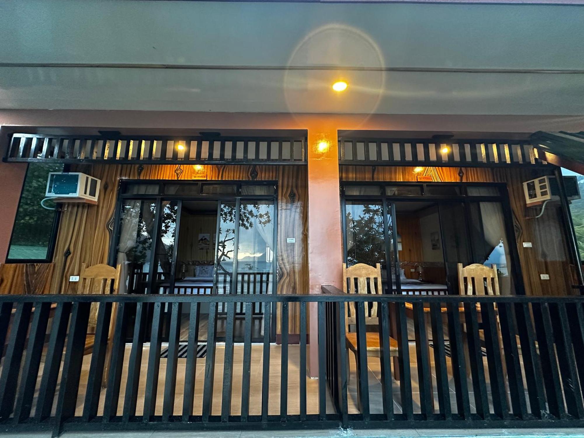 Fabregas Guest house El Nido