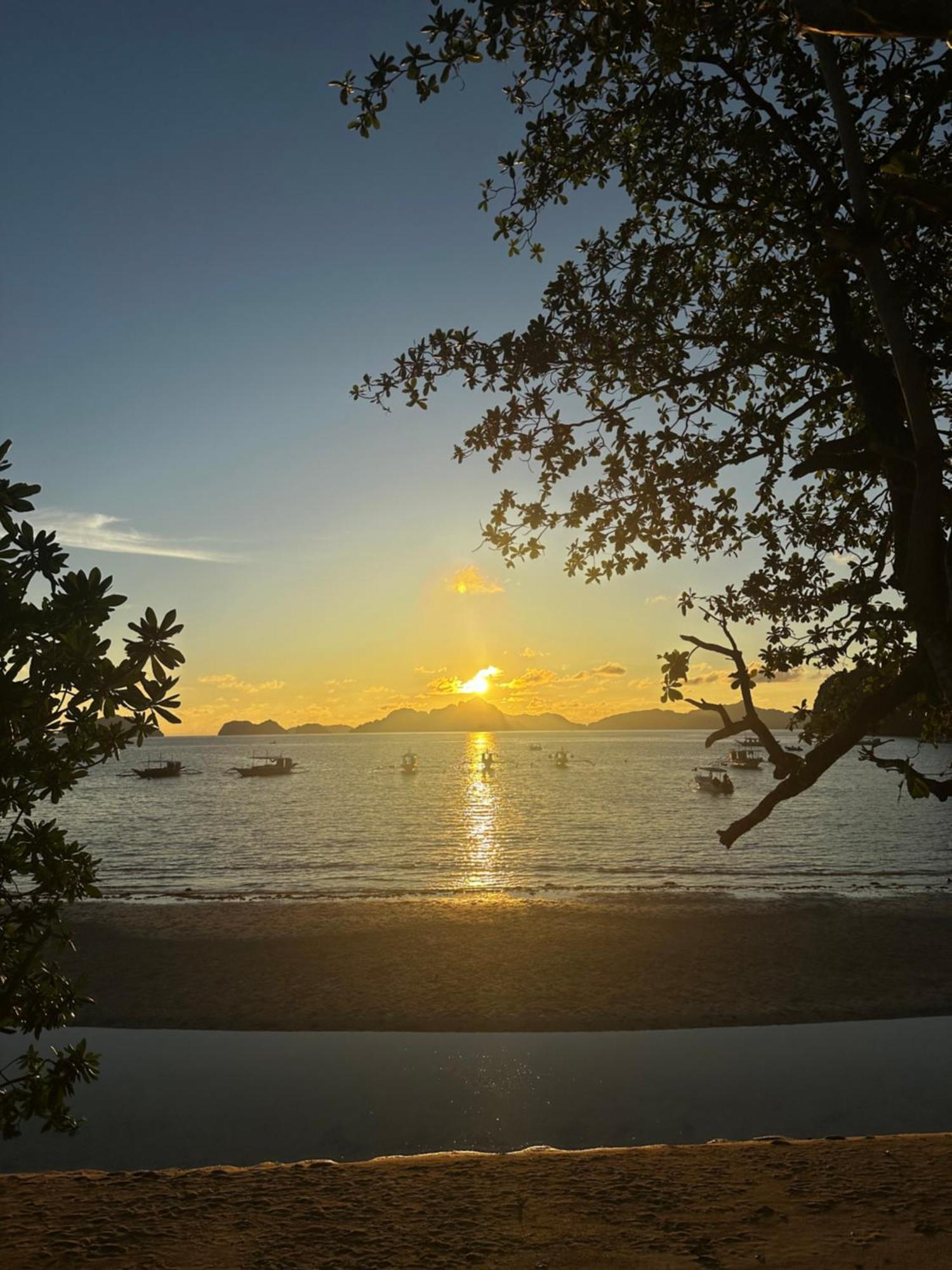 Fabregas Guest house El Nido