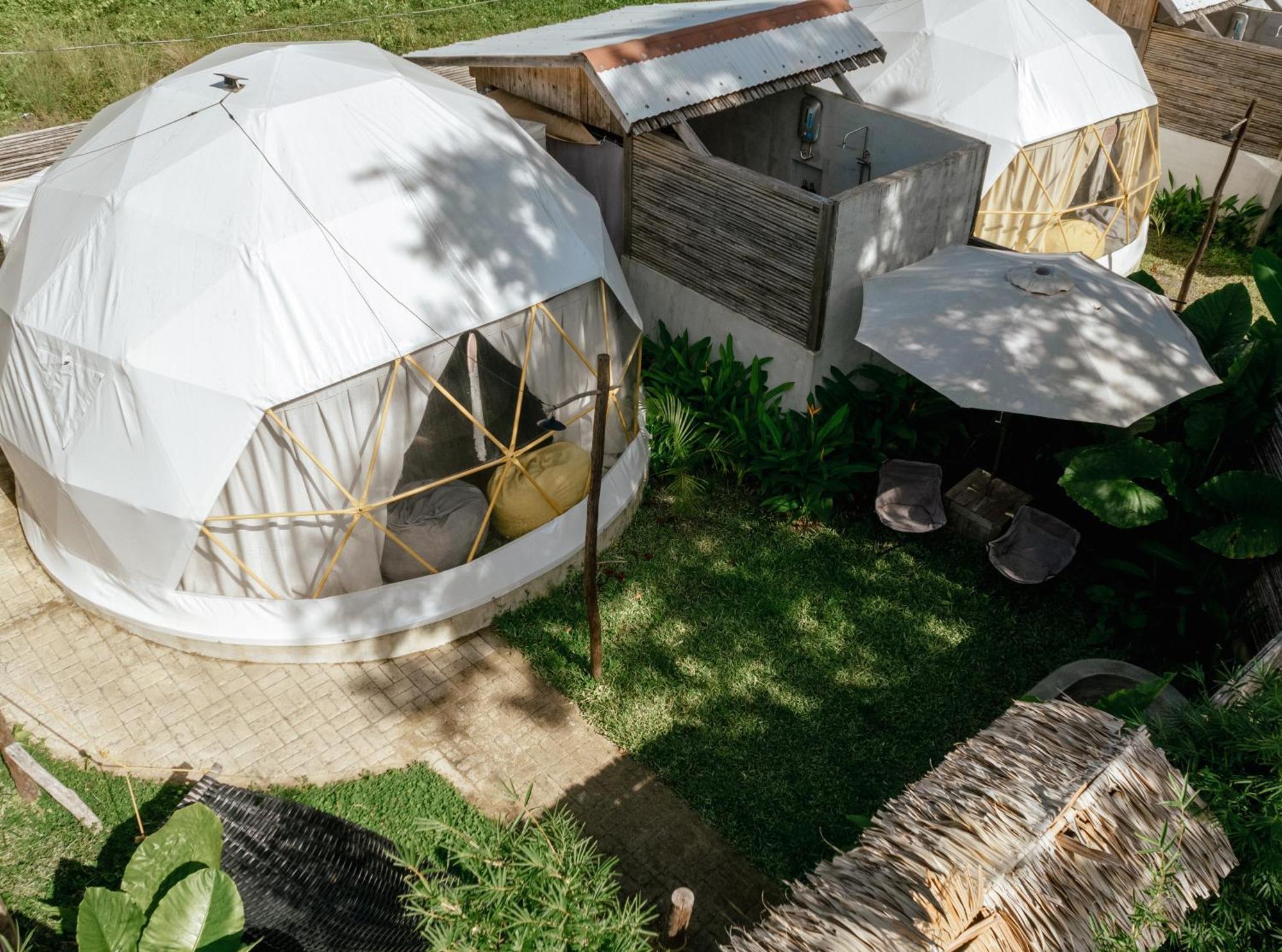 Luxury tent Domes And Dreams Lio Glamping El Nido