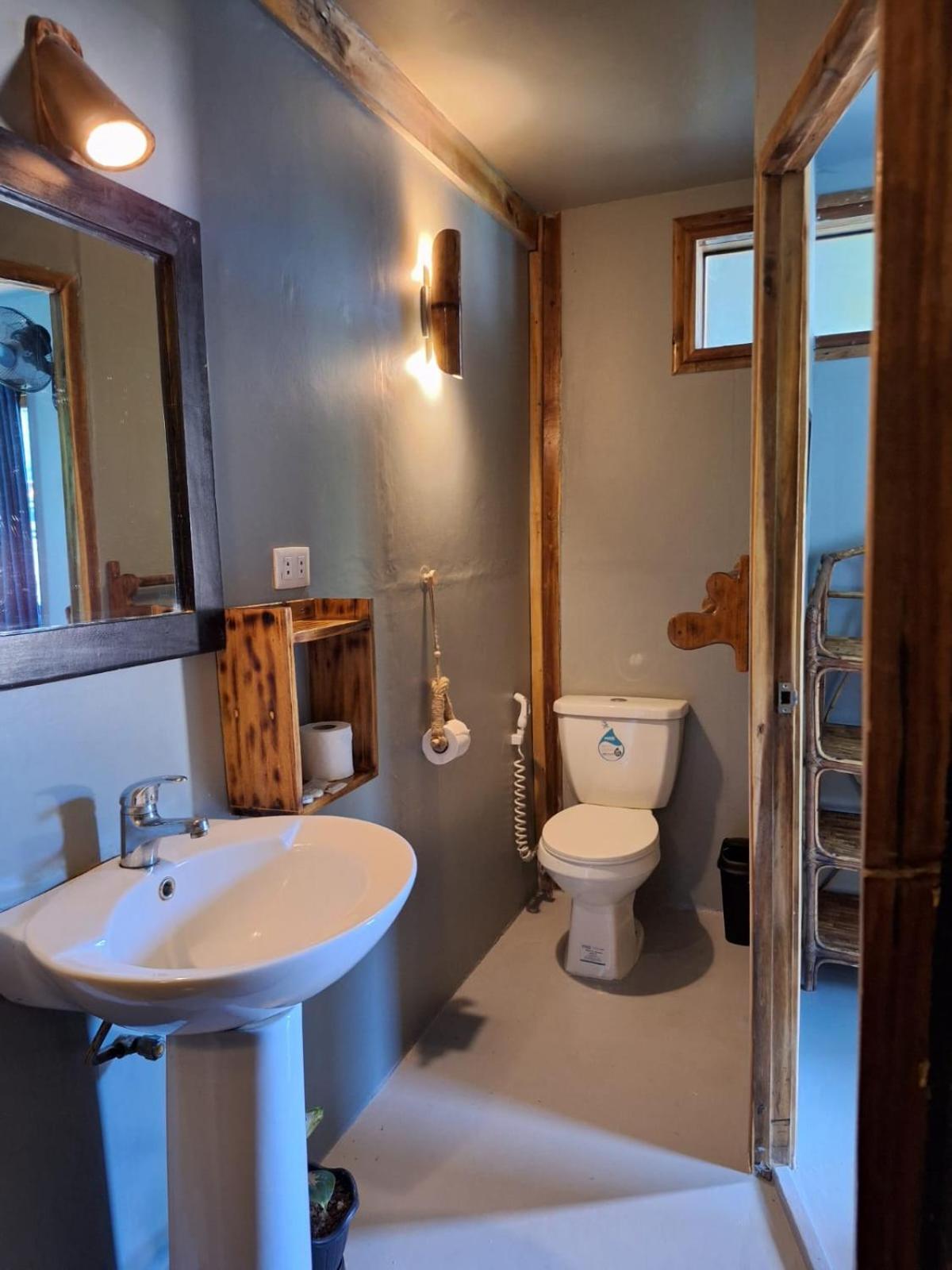 Homestay Mountain View House With Ac Corong Corong