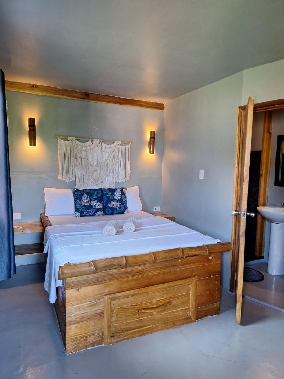Mountain View House With Ac Corong Corong Homestay El Nido