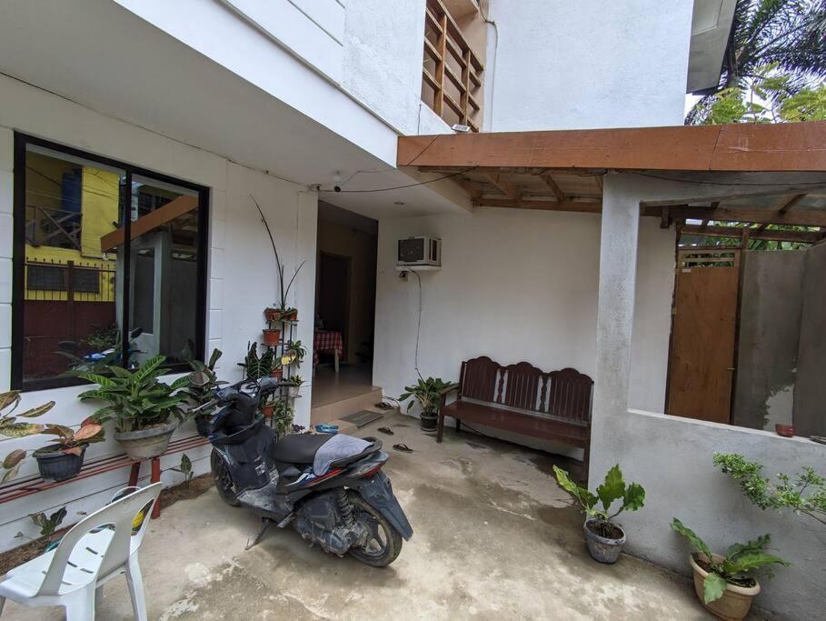 Francis Dale L4 Guest house