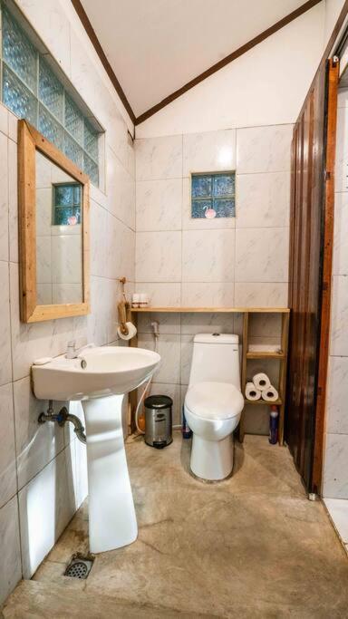 Apartment Bayview With Balcony El Nido