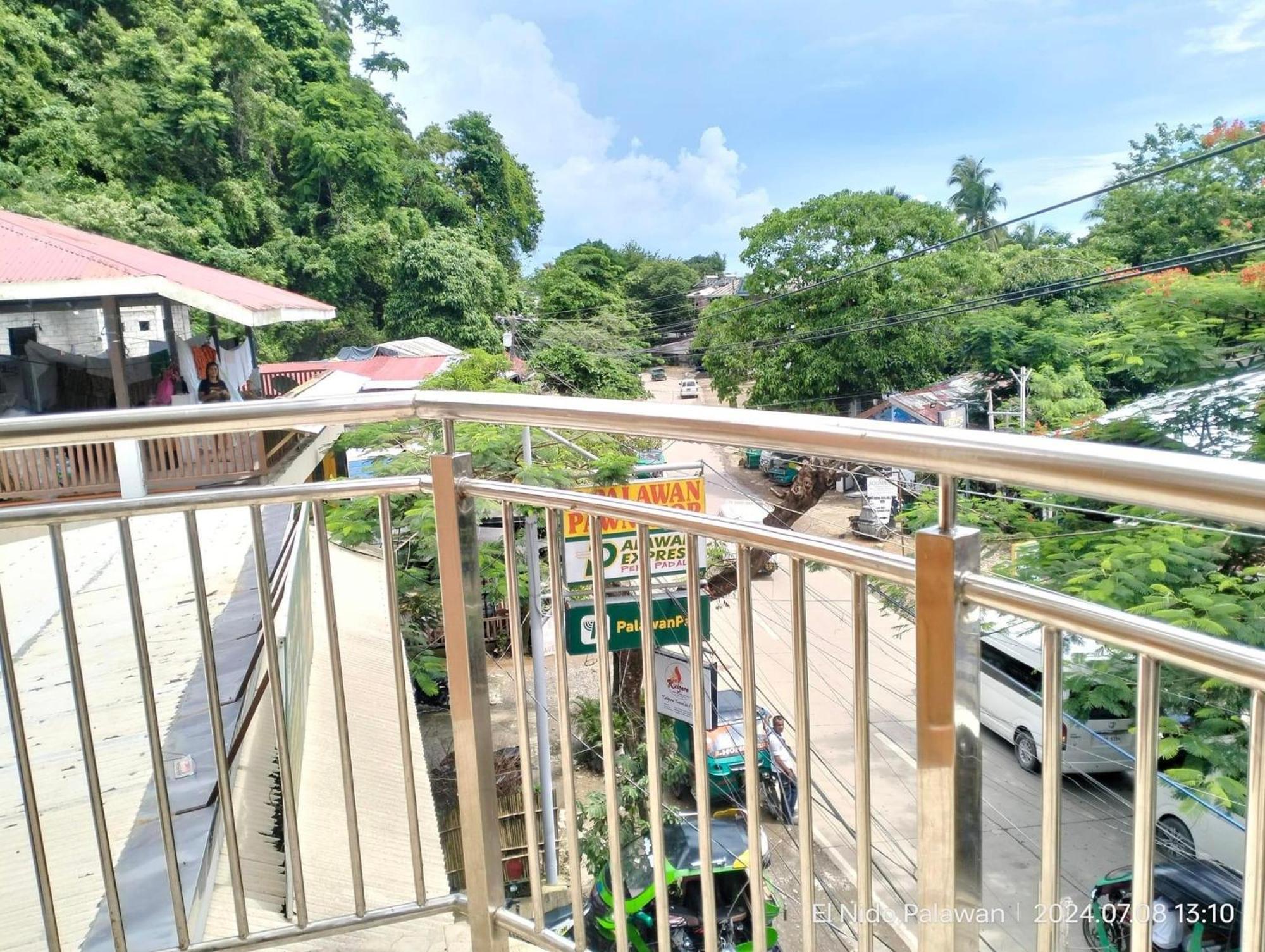 Guest house Buena's Haven Travelodge 2*