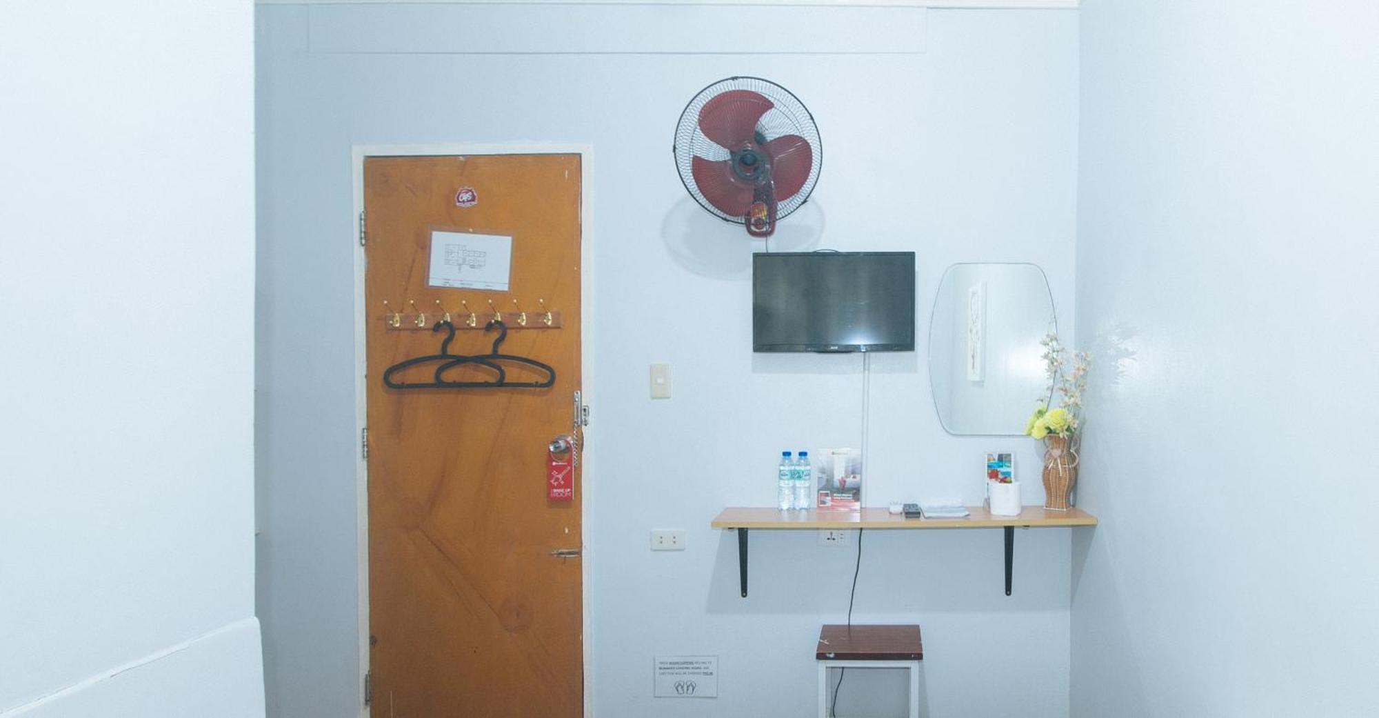 Hostel Reddoorz At Bunakidz Lodge El Nido Palawan *