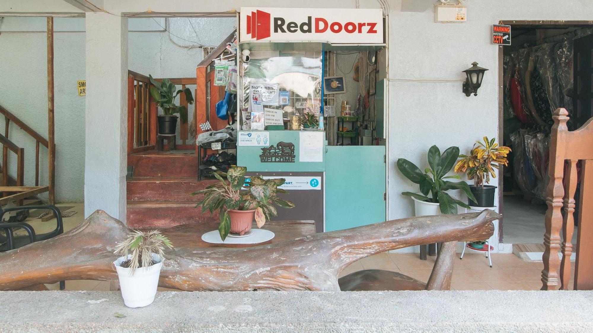 Hostel Reddoorz At Bunakidz Lodge El Nido Palawan El Nido