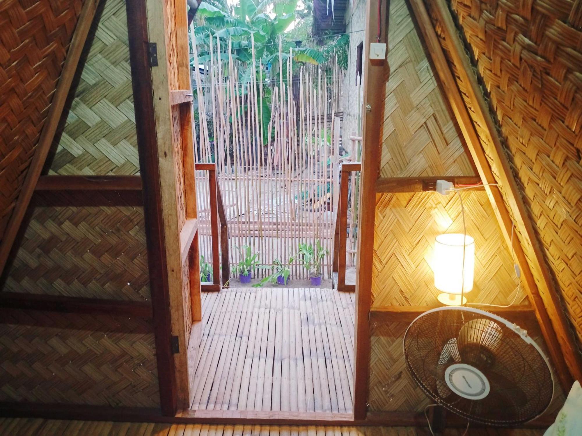 Amwani Camp * El Nido